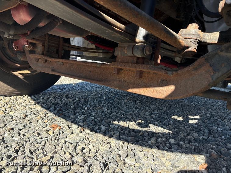 image for item YA1341 2016 International 4300 box truck