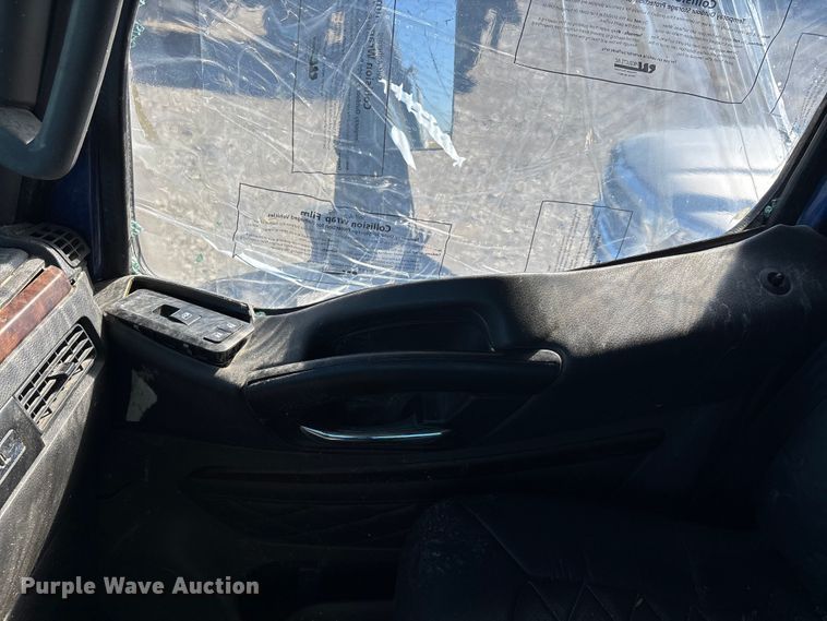 image for item YA1356 2023 International HX620 dump truck