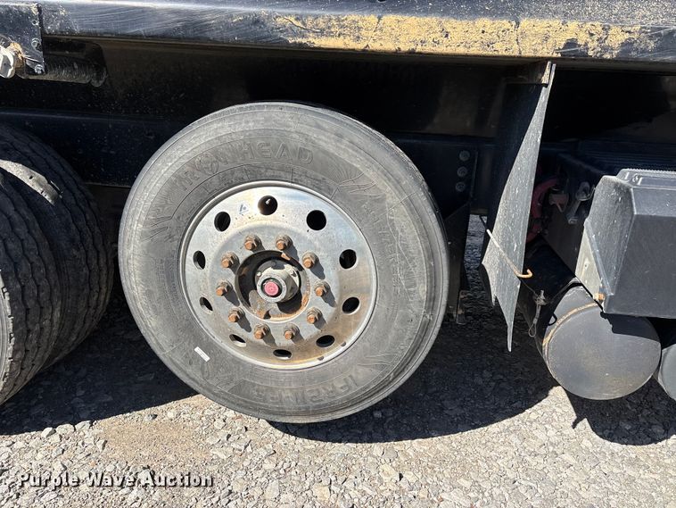 image for item YA1356 2023 International HX620 dump truck