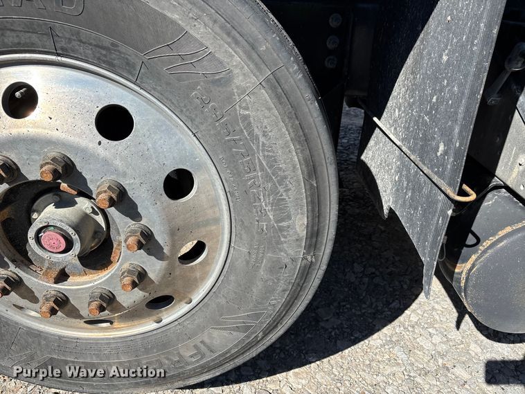 image for item YA1356 2023 International HX620 dump truck