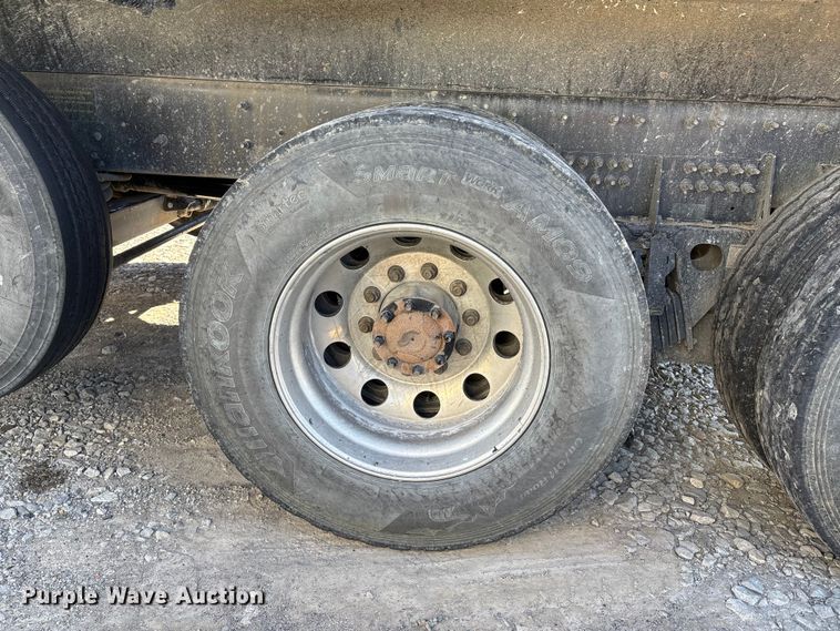 image for item YA1356 2023 International HX620 dump truck