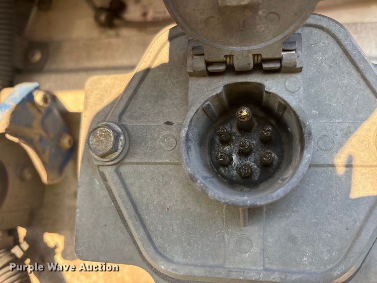 image for item YA1380 2022 Utility VS2RA refrigerated van trailer