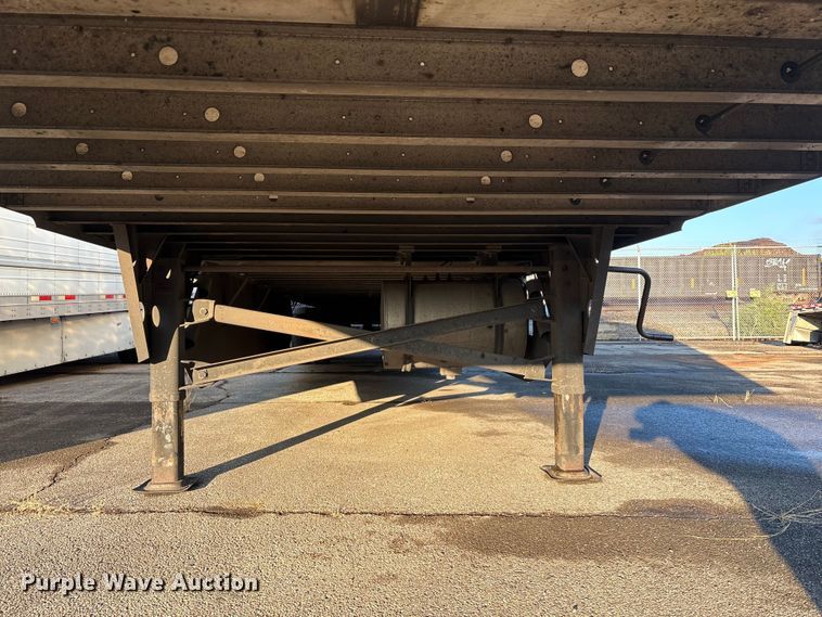 image for item YA1380 2022 Utility VS2RA refrigerated van trailer