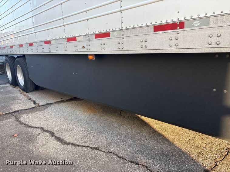 image for item YA1380 2022 Utility VS2RA refrigerated van trailer