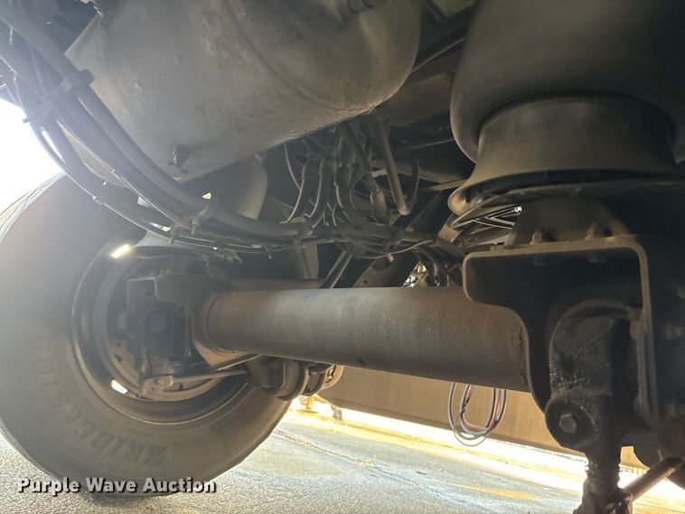 image for item YA1380 2022 Utility VS2RA refrigerated van trailer