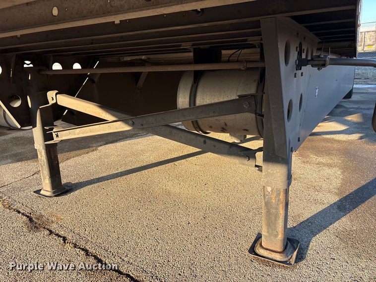 image for item YA1380 2022 Utility VS2RA refrigerated van trailer