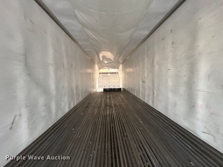 image for item YA1380 2022 Utility VS2RA refrigerated van trailer