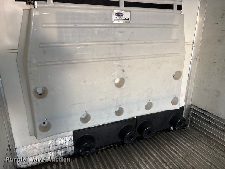 image for item YA1380 2022 Utility VS2RA refrigerated van trailer