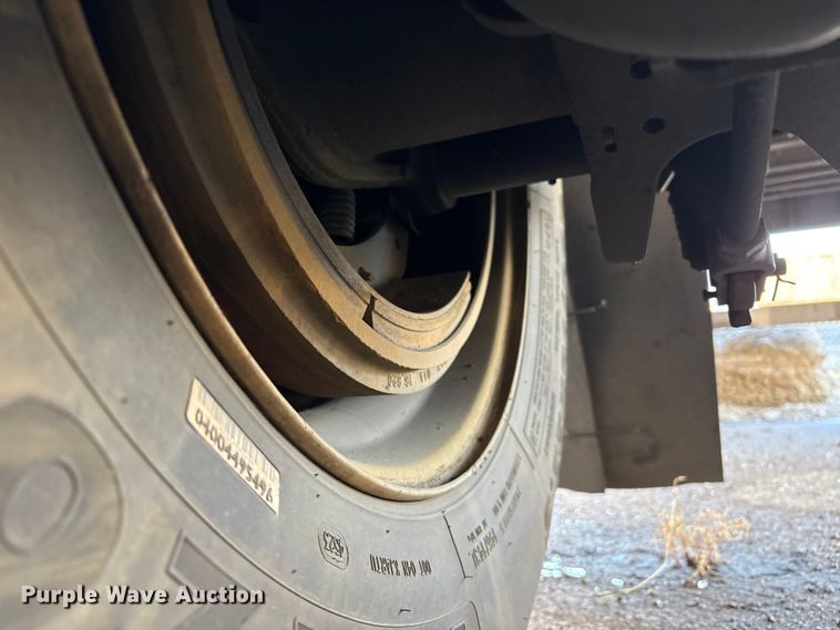 image for item YA1380 2022 Utility VS2RA refrigerated van trailer