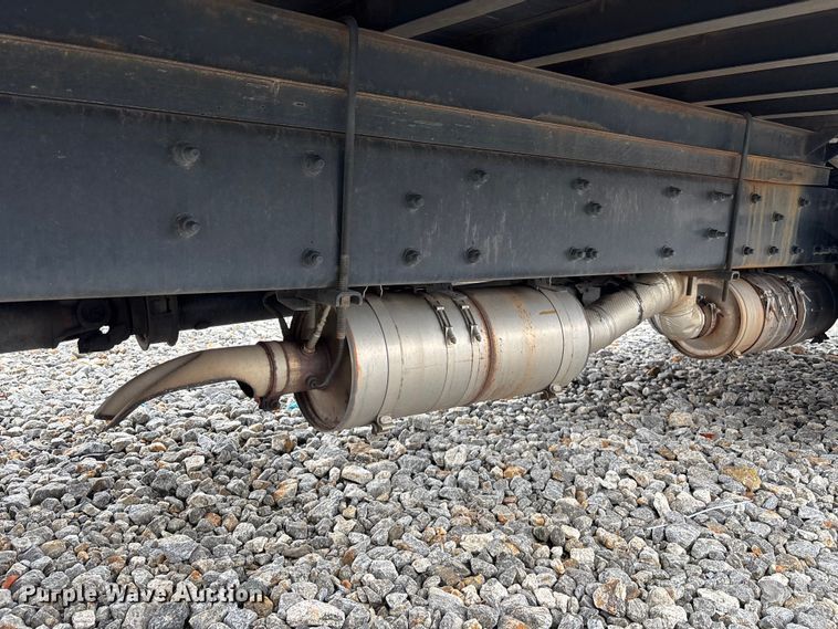 image for item YA1391 2019 Freightliner Business Class M2 box truck