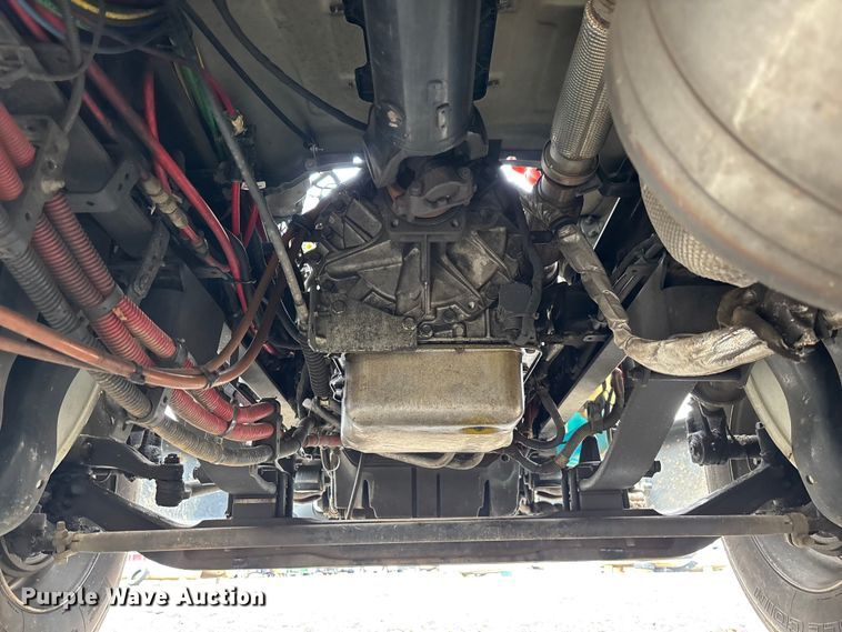 image for item YA1391 2019 Freightliner Business Class M2 box truck