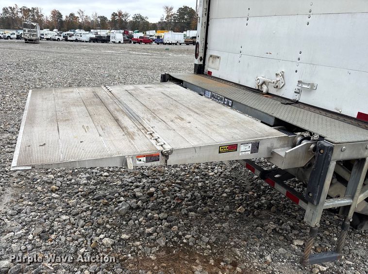 image for item YA1391 2019 Freightliner Business Class M2 box truck