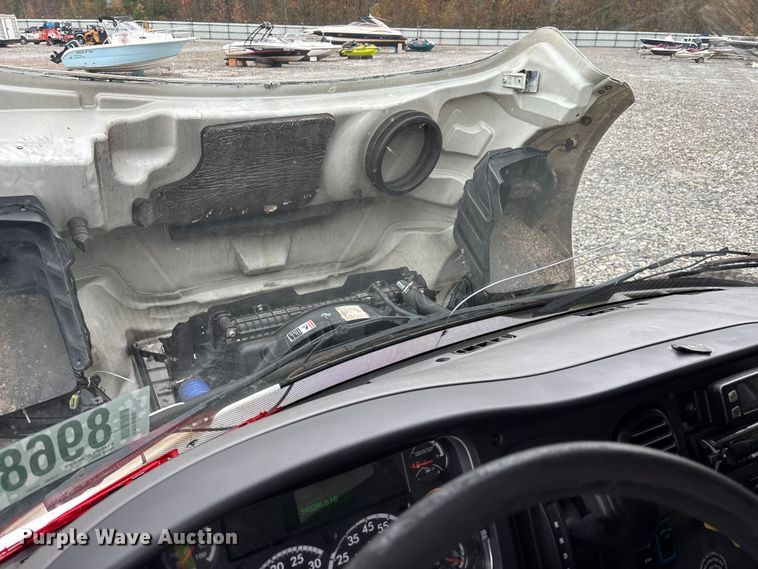 image for item YA1391 2019 Freightliner Business Class M2 box truck