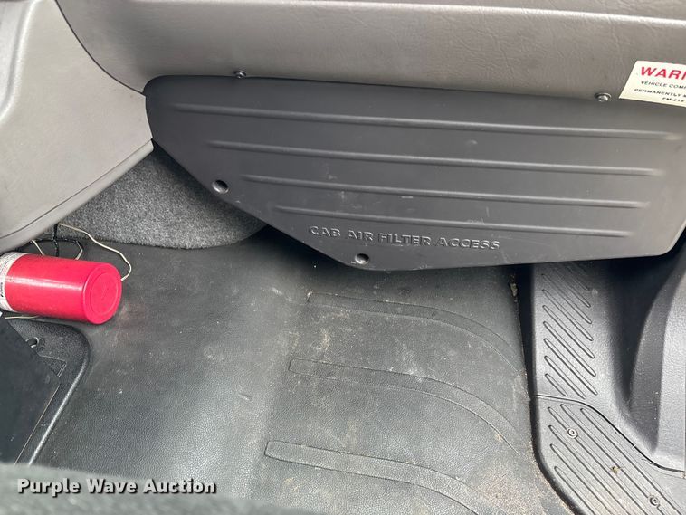 image for item YA1391 2019 Freightliner Business Class M2 box truck