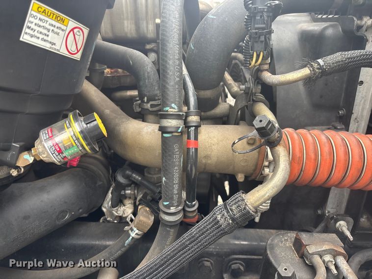 image for item YA1391 2019 Freightliner Business Class M2 box truck