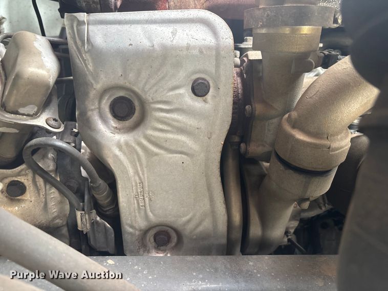 image for item YA1391 2019 Freightliner Business Class M2 box truck