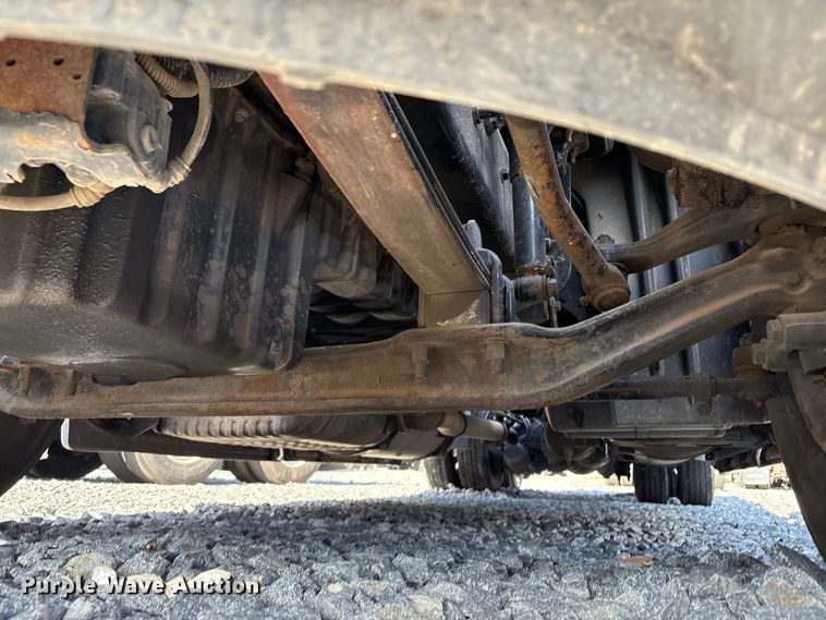 image for item YA1413 2019 Freightliner Cascadia semi truck