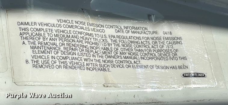 image for item YA1413 2019 Freightliner Cascadia semi truck