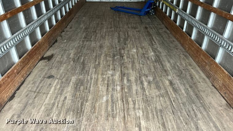 image for item YA1439 2019 Hino 268A box truck