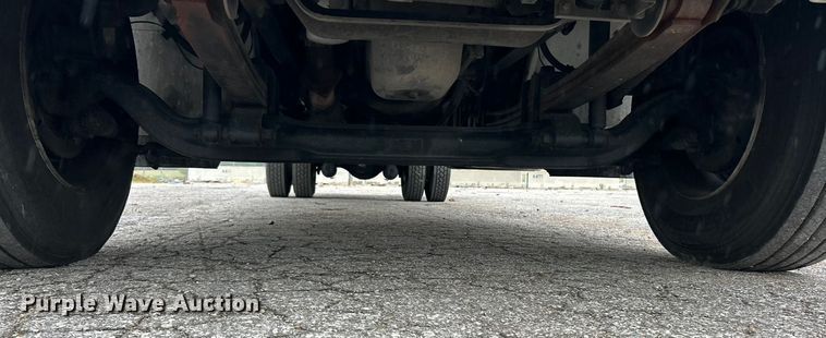 image for item YA1439 2019 Hino 268A box truck