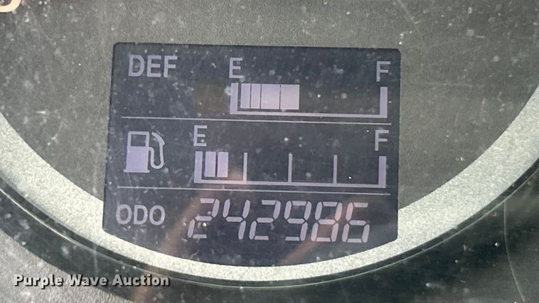 image for item YA1439 2019 Hino 268A box truck