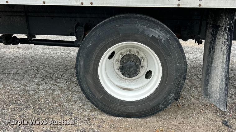 image for item YA1439 2019 Hino 268A box truck