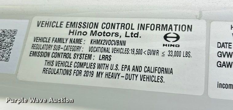 image for item YA1439 2019 Hino 268A box truck