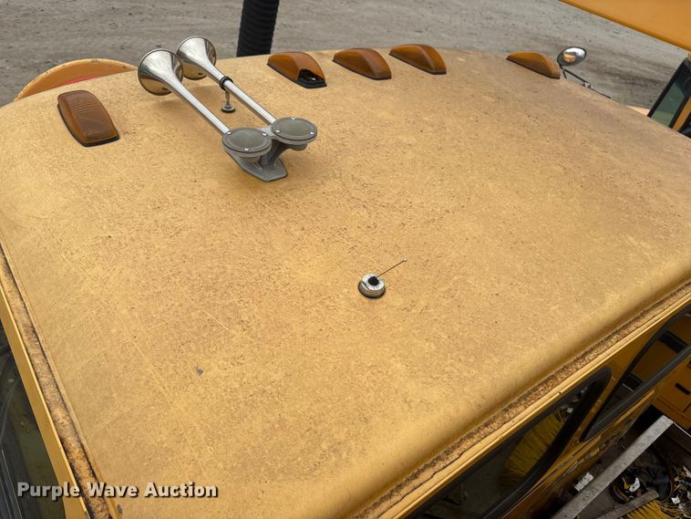 image for item YA1443 2007 Sterling L7500 sewer jetter truck