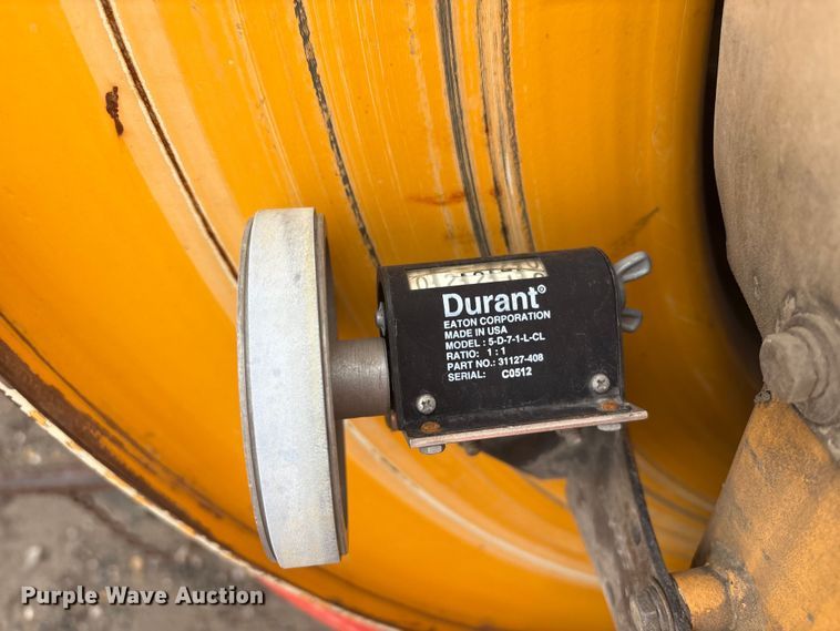 image for item YA1443 2007 Sterling L7500 sewer jetter truck