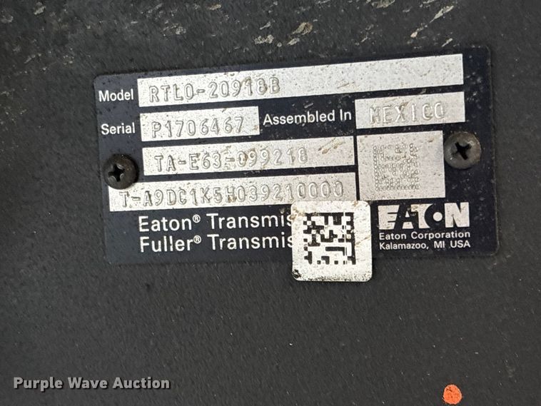 image for item YA1482 2025 Peterbilt 589 semi truck