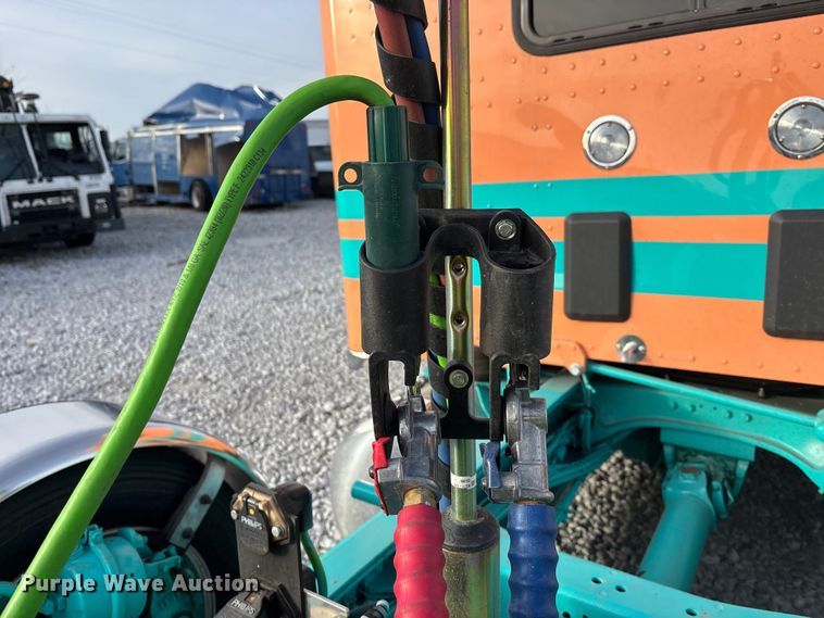 image for item YA1482 2025 Peterbilt 589 semi truck