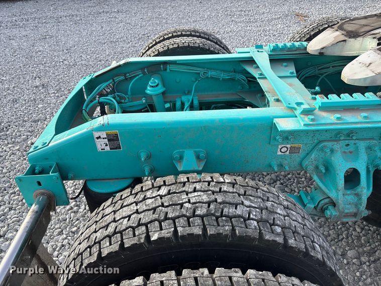 image for item YA1482 2025 Peterbilt 589 semi truck