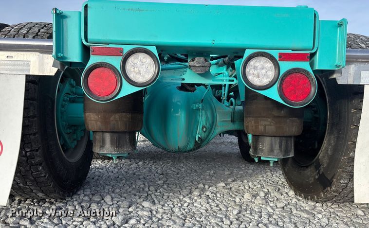 image for item YA1482 2025 Peterbilt 589 semi truck