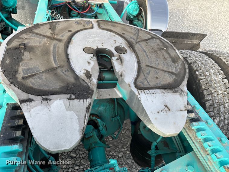 image for item YA1482 2025 Peterbilt 589 semi truck