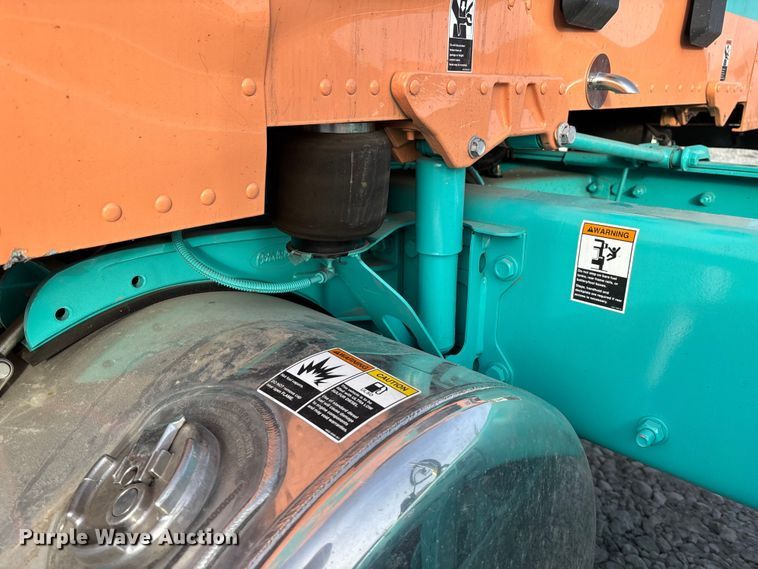 image for item YA1482 2025 Peterbilt 589 semi truck