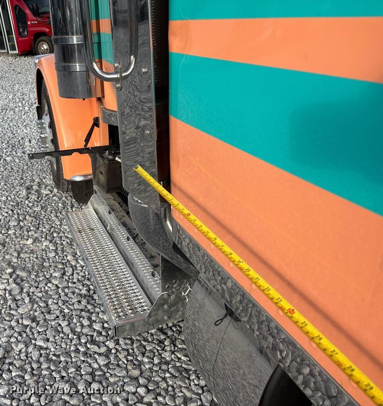 image for item YA1482 2025 Peterbilt 589 semi truck