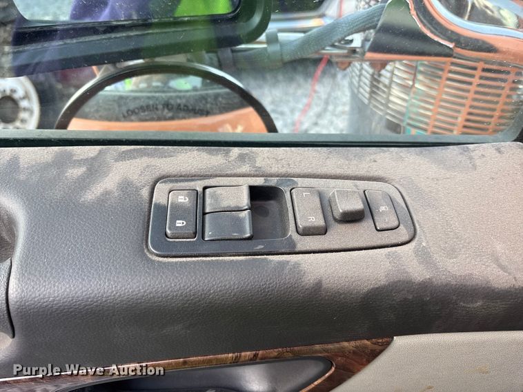 image for item YA1482 2025 Peterbilt 589 semi truck