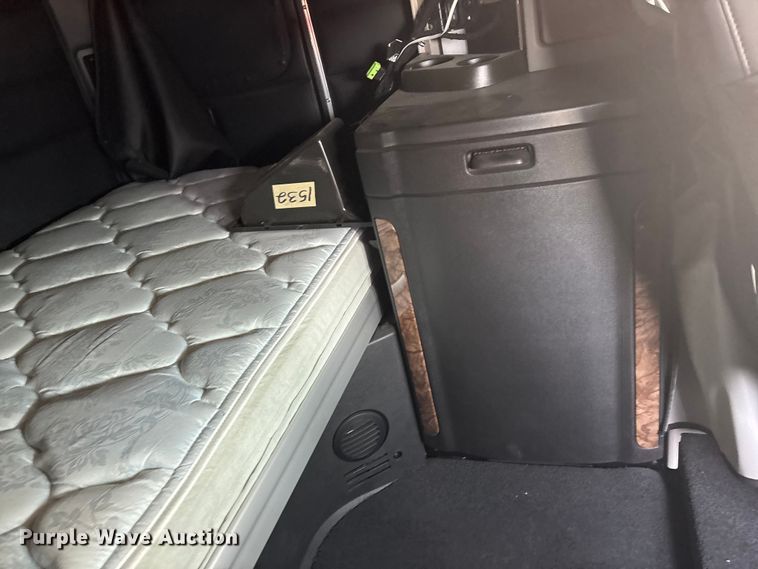 image for item YA1482 2025 Peterbilt 589 semi truck