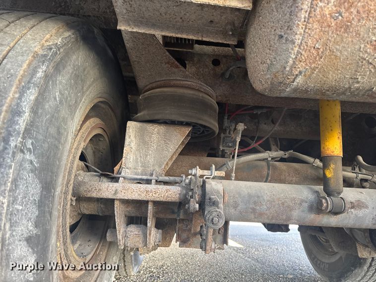 image for item YA1516 2000 Wabash DVCVHPC dry van trailer