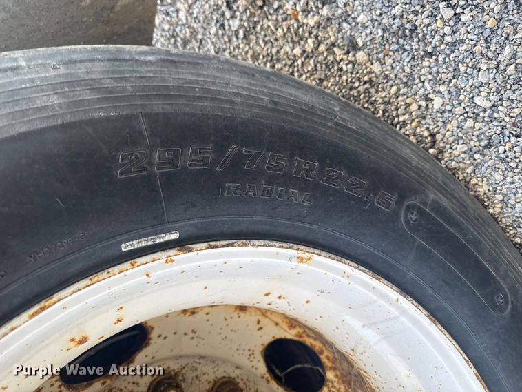 image for item YA1516 2000 Wabash DVCVHPC dry van trailer