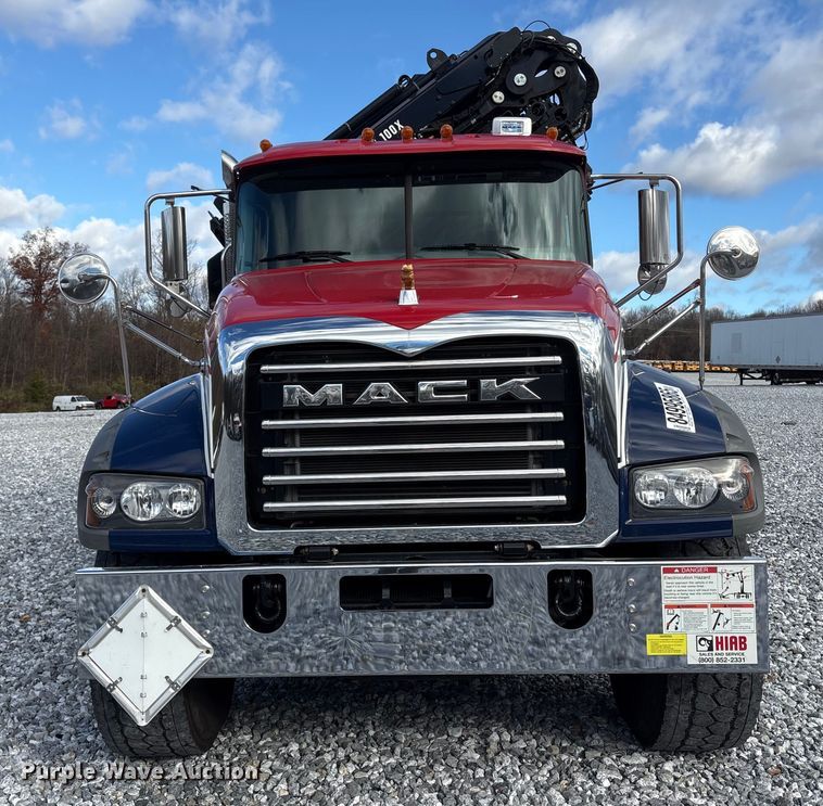 image for item YA1583 2022 Mack Granite crane truck
