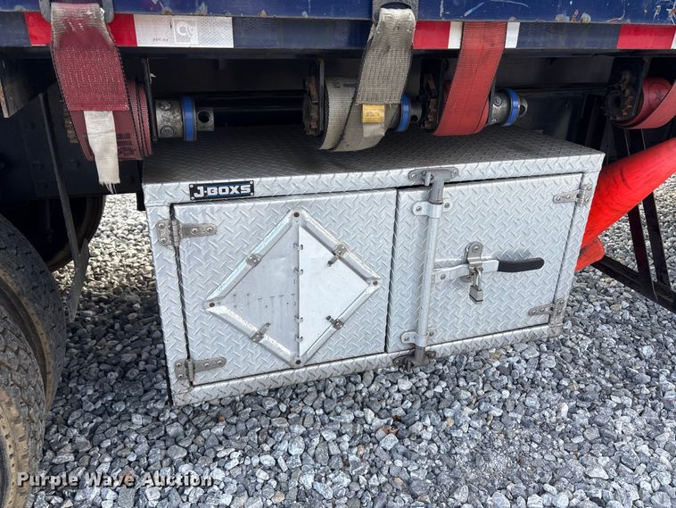 image for item YA1583 2022 Mack Granite crane truck