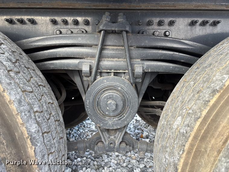 image for item YA1583 2022 Mack Granite crane truck