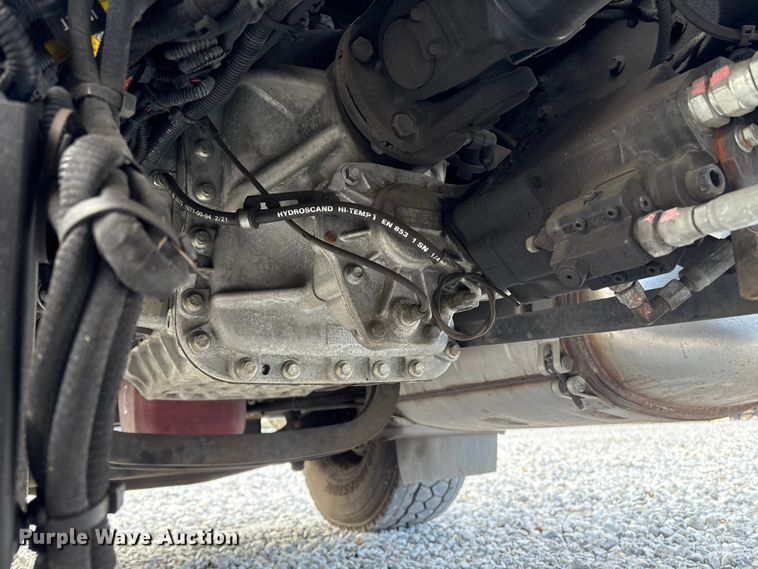 image for item YA1583 2022 Mack Granite crane truck