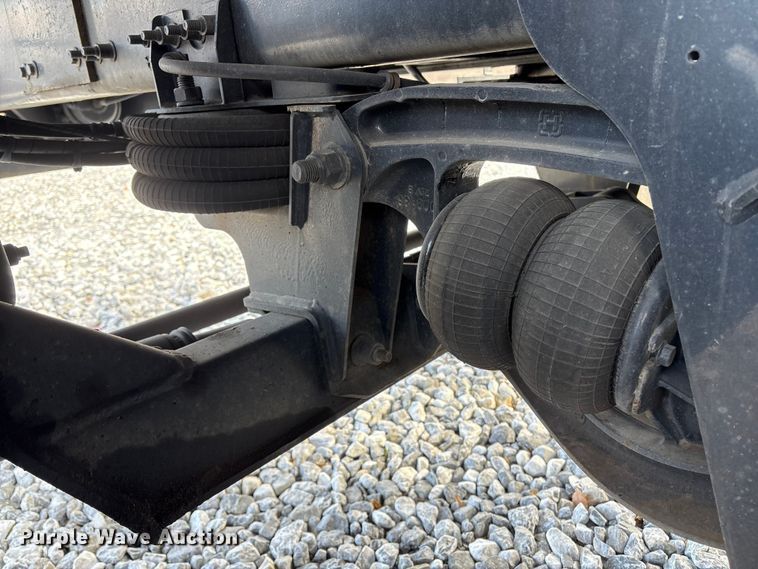 image for item YA1583 2022 Mack Granite crane truck