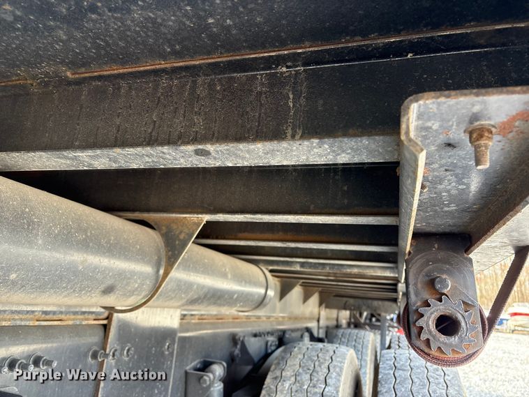 image for item YA1583 2022 Mack Granite crane truck