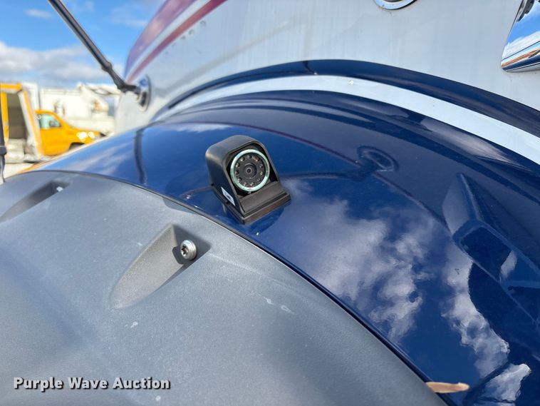 image for item YA1583 2022 Mack Granite crane truck