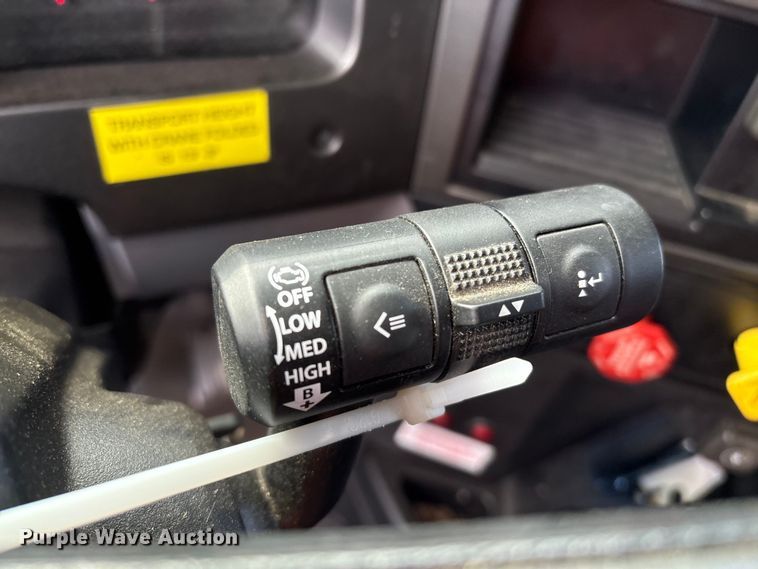 image for item YA1583 2022 Mack Granite crane truck