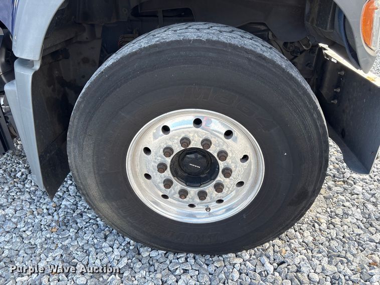 image for item YA1583 2022 Mack Granite crane truck