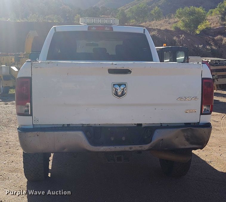 image for item BI9772 2011 Dodge Ram 2500HD Crew Cab pickup truck